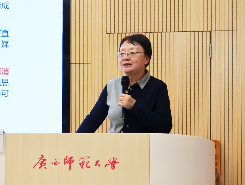 【学术讲座】穆雷教授、孙艺风教授为外国语学院师生作专题学术讲座